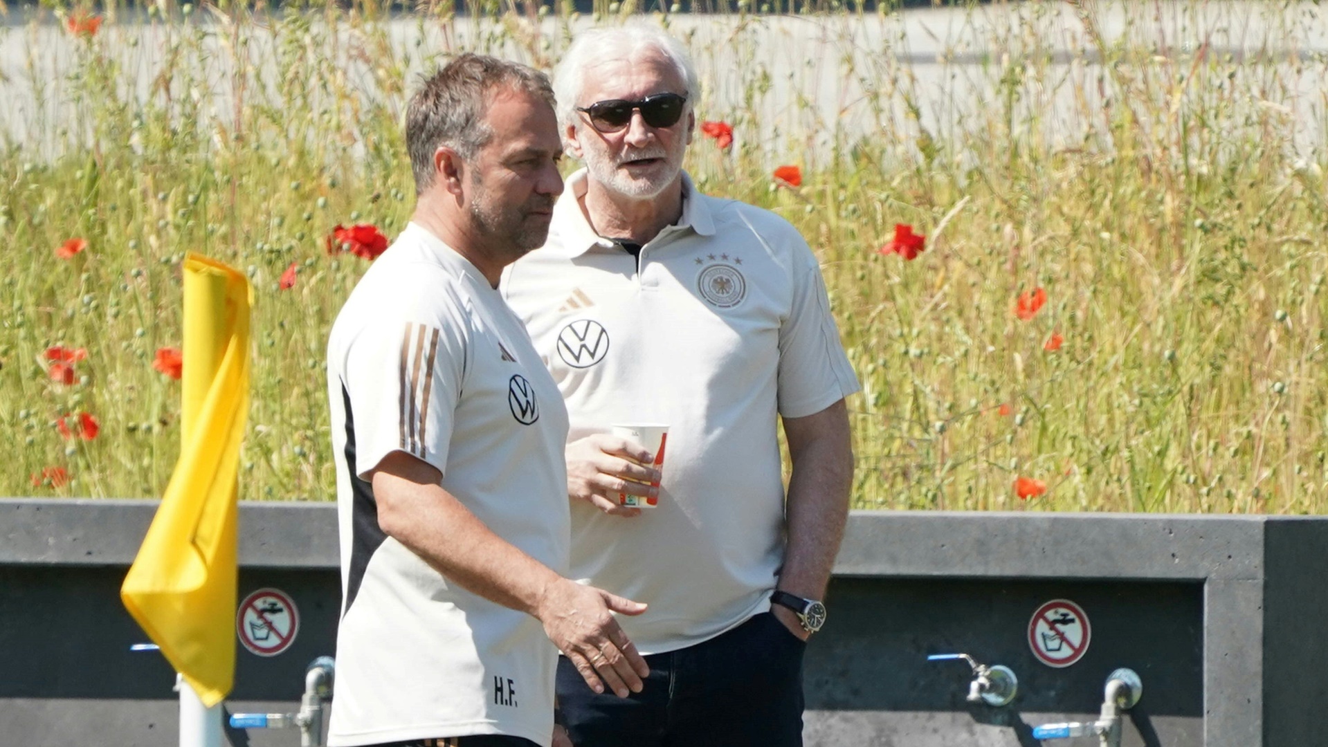 DFB-Trainer Flick hat die Unterstützung von Völler
