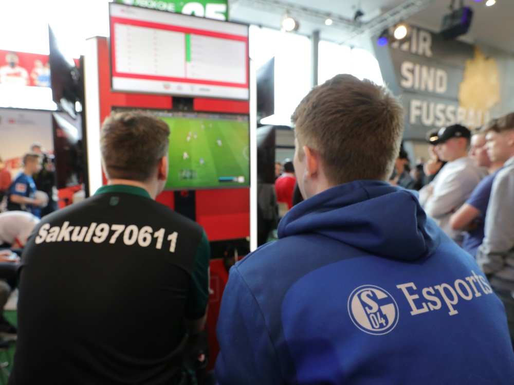 Das eSport-Team des DFB ist für die eEuro qualifiziert Das eSport-Team des DFB ist für die eEuro qualifiziert