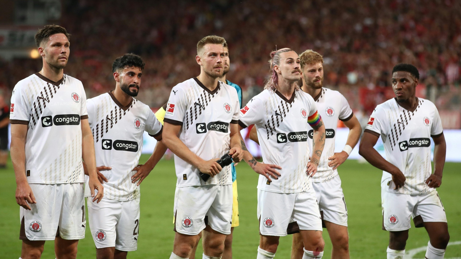 St. Pauli mit Fehlstart in die Bundesliga St. Pauli mit Fehlstart in die Bundesliga