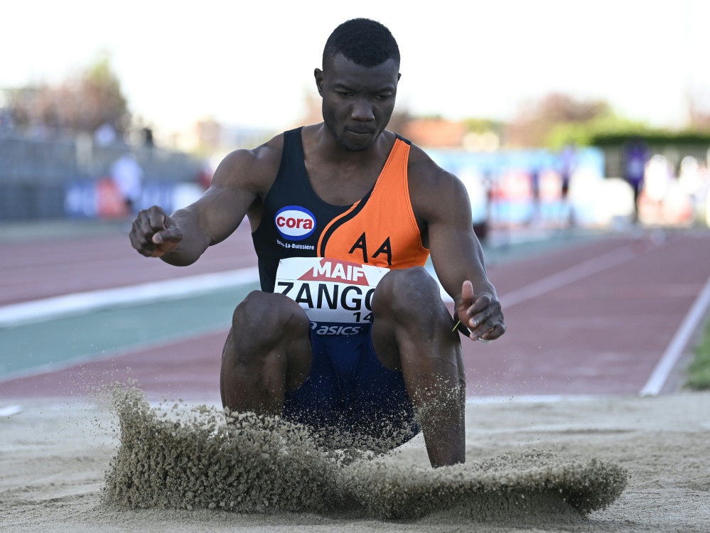 Hugues-Fabrice Zango knackt 18-Meter-Marke in der Halle Hugues-Fabrice Zango knackt 18-Meter-Marke in der Halle