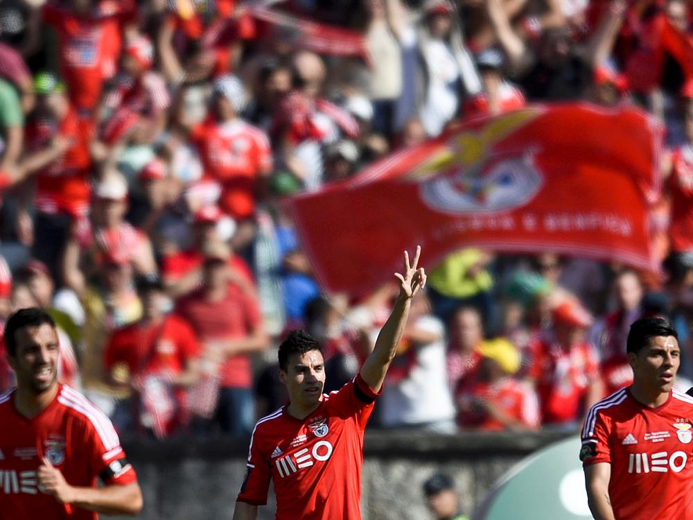 Benfica Lissabon feiert den dritten Titel der Saison