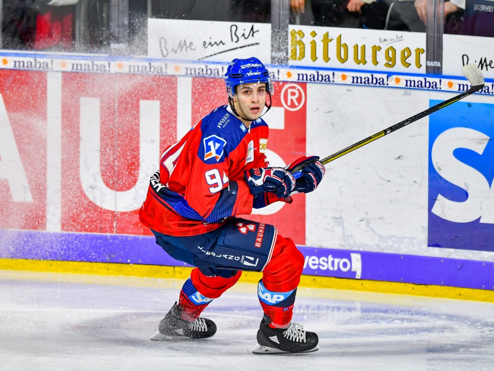 Phil Hungerecker zieht es zu den Grizzlys Wolfsburg Phil Hungerecker zieht es zu den Grizzlys Wolfsburg