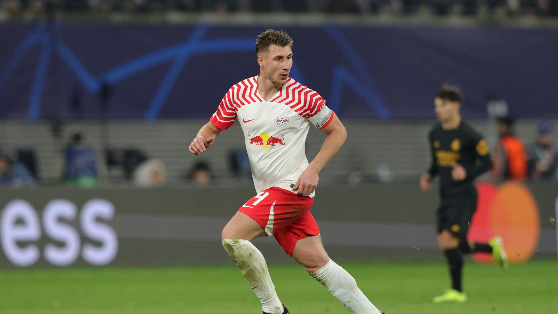 Bị treo giò: Willi Orban từ RB Leipzig