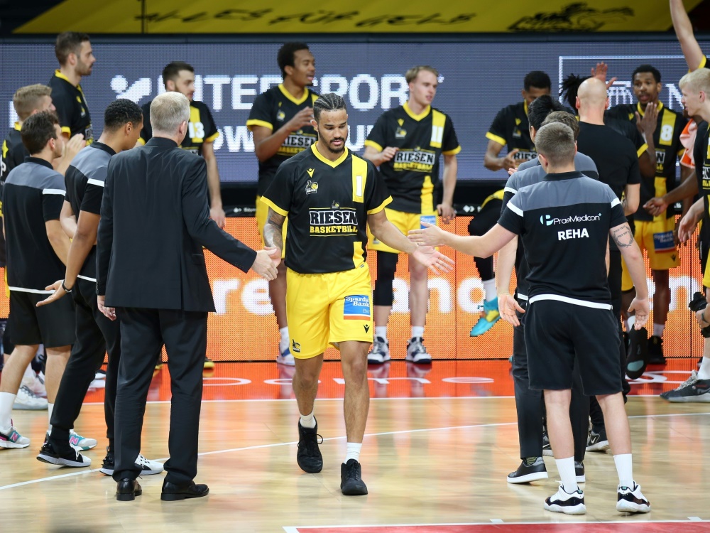 Guard Jerome Demps III verstärkt die Riesen Ludwigburg Guard Jerome Demps III verstärkt die Riesen Ludwigburg