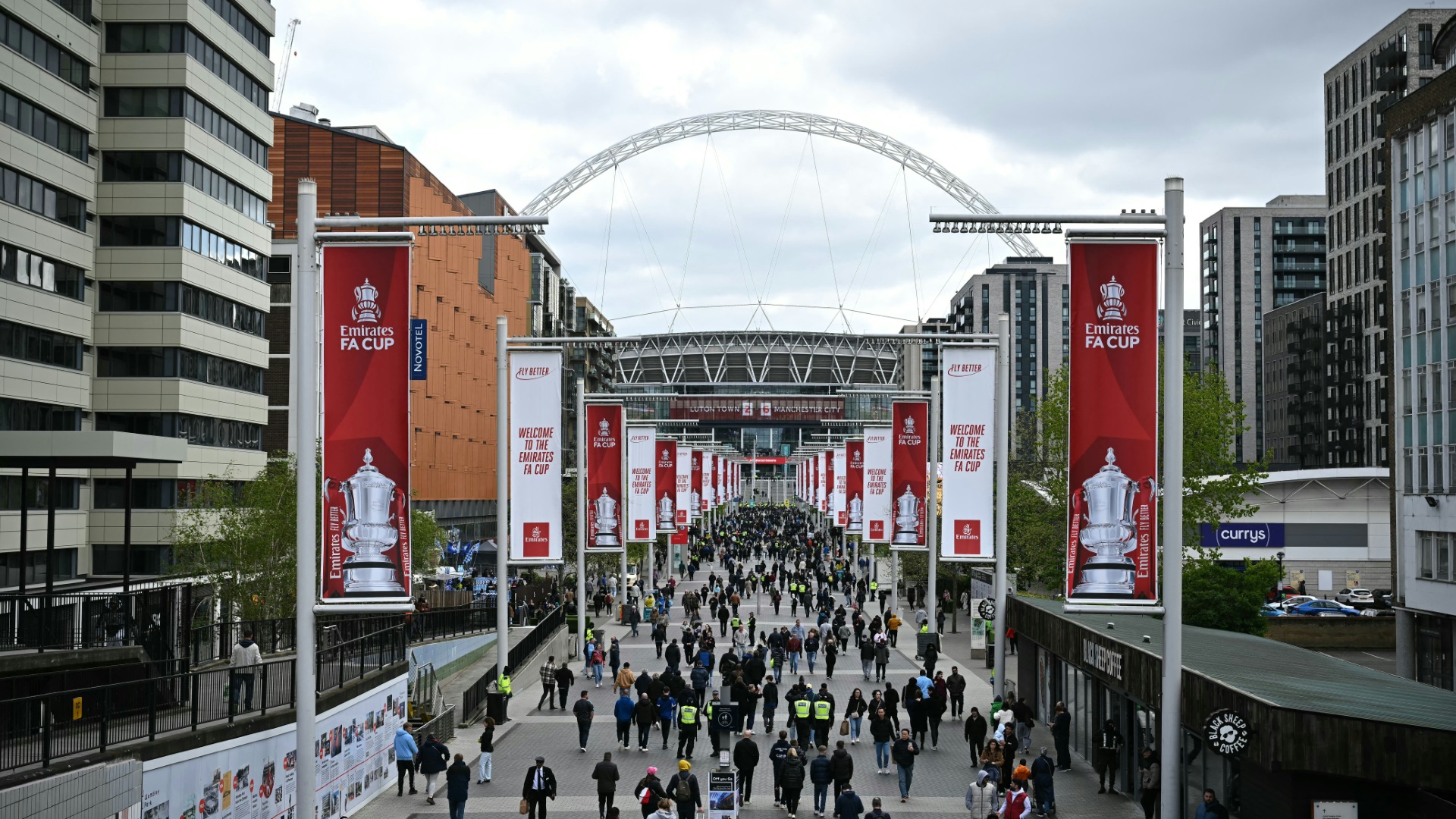 Im Londoner Wembleystadion findet 2024 das Finale der Champions League statt