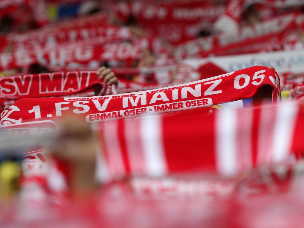 Mainz darf vor 13.500 Zuschauern auflaufen Mainz darf vor 13.500 Zuschauern auflaufen