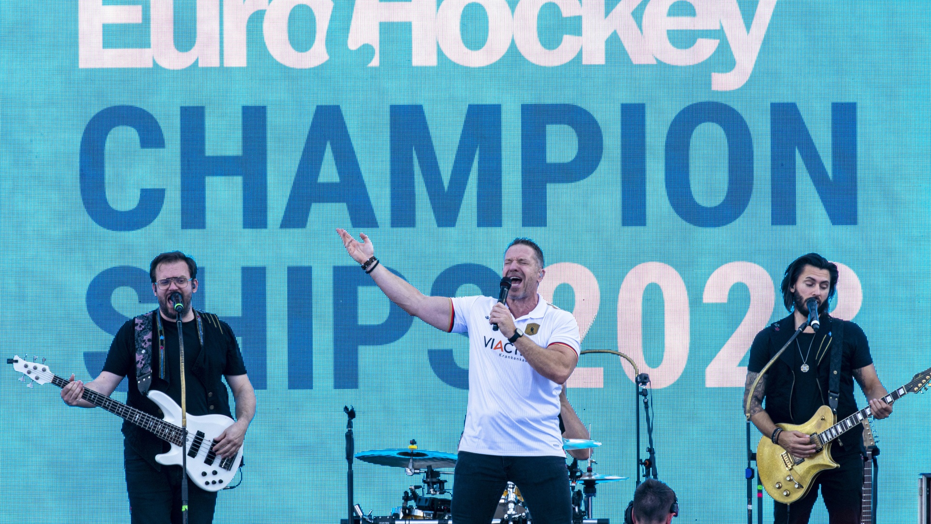 Kultband-singt-Turniersong-f-r-Hockey-EM