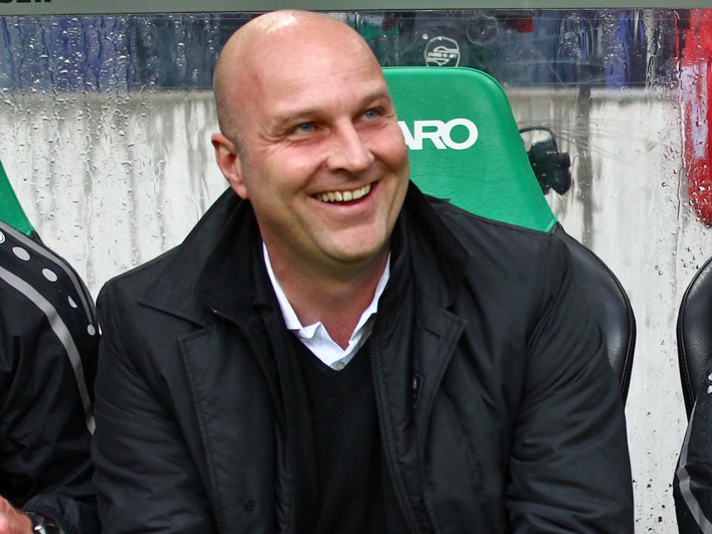 Dirk Dufner hat Vertrauen in Neu-Profis Anton und Bähre