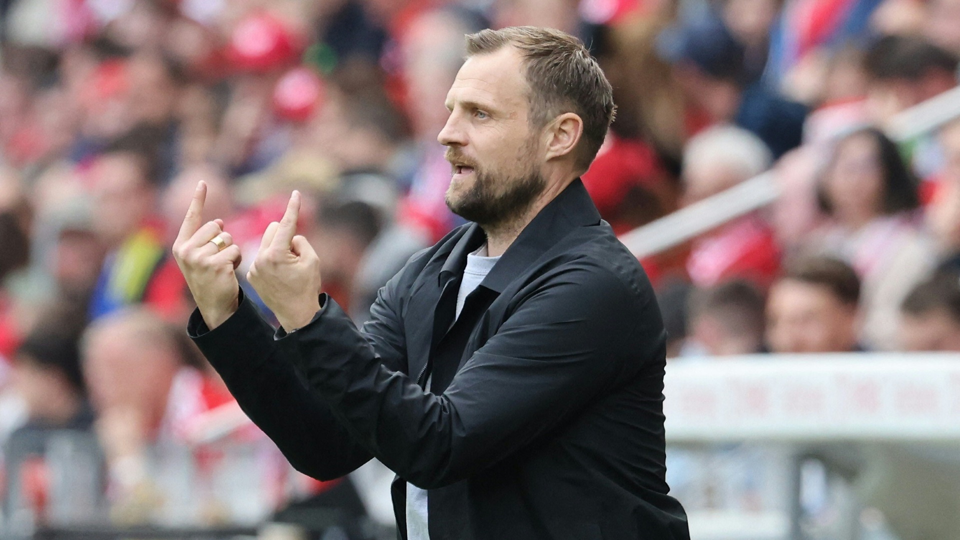 Bo Svensson, der Trainer des 1. FSV Mainz 05, will die Krise schnell bewältigen