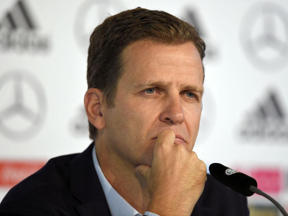 Manager Bierhoff kritisiert die Pfiffe gegen Gomez Manager Bierhoff kritisiert die Pfiffe gegen Gomez