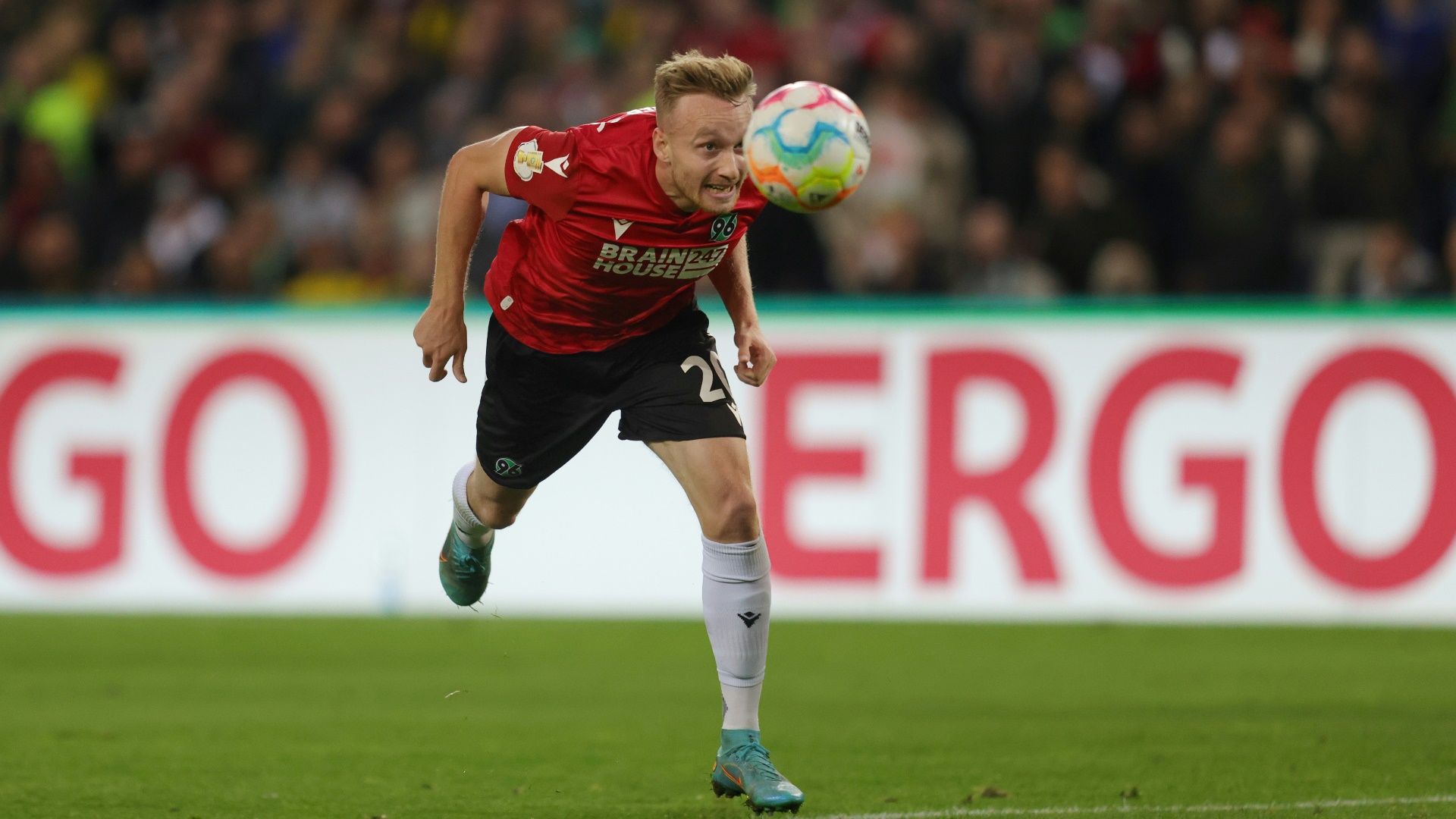 Verteidiger Jannik Dehm spielt seit 2021 für Hannover 96