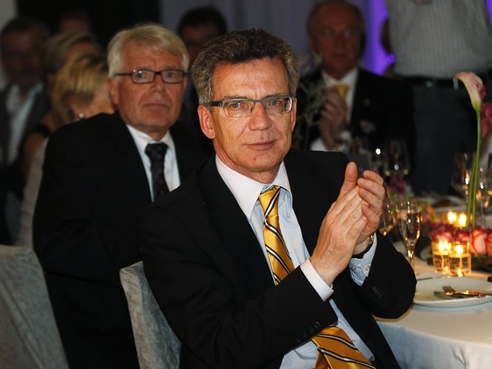 Innenminister de Maizière sieht Bremer Pläne kritisch