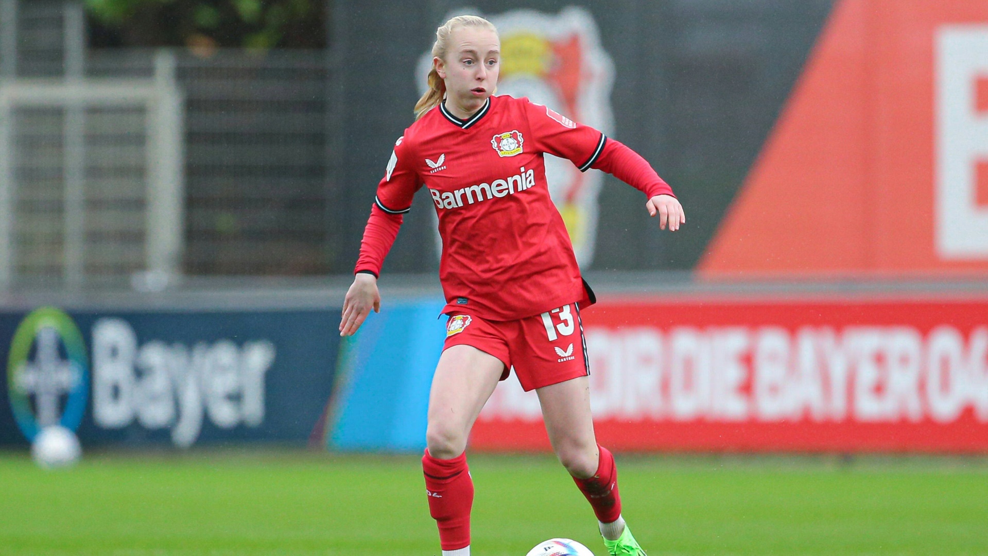 Caroline Siems spielt weiterhin für Bayer 04