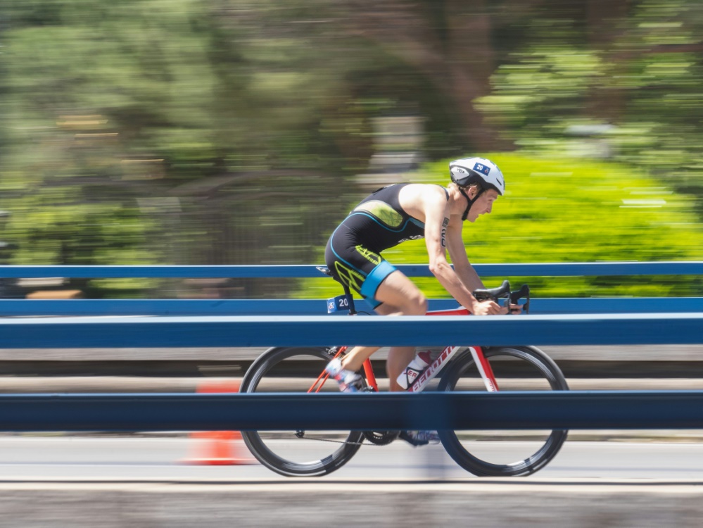 Maximilian Schwetz unter den zehn besten Triathleten Maximilian Schwetz unter den zehn besten Triathleten