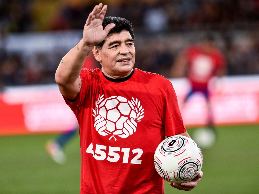 Diego Maradona soll die Ehrenbürgerschaft am 5. Juli erhalten