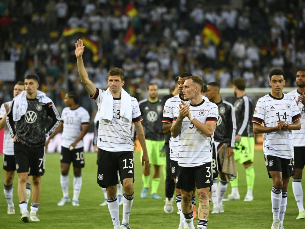 Die DFB-Elf feiert einen Kantersieg gegen Italien