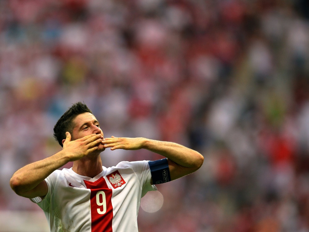 Lewandowski trifft doppelt beim lockeren Sieg der Polen