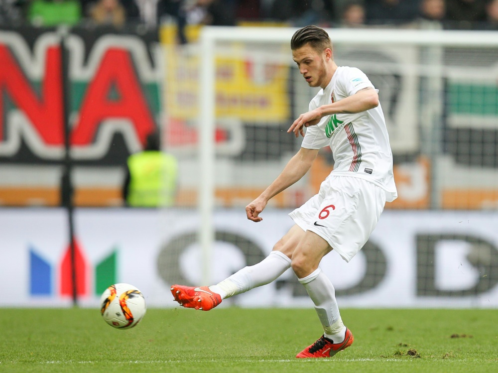 Jeffrey Gouweleeuw ist für ein Spiel gesperrt worden Jeffrey Gouweleeuw ist für ein Spiel gesperrt worden