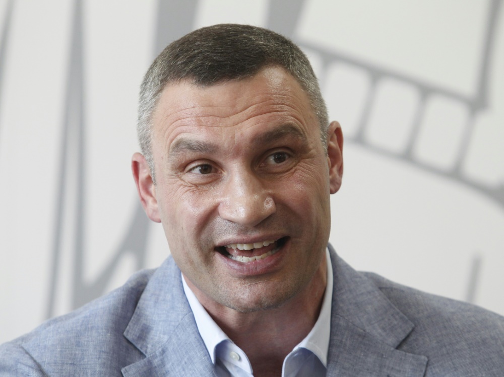 Klitschko macht das Rathaus zu seinem Schlafplatz Klitschko macht das Rathaus zu seinem Schlafplatz