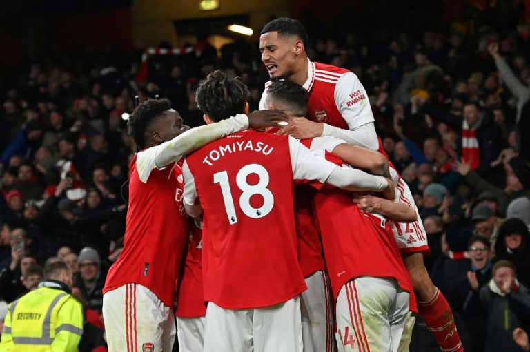 Arsenal are five points clear at the top of the Premier League after beating Manchester United 3-2
