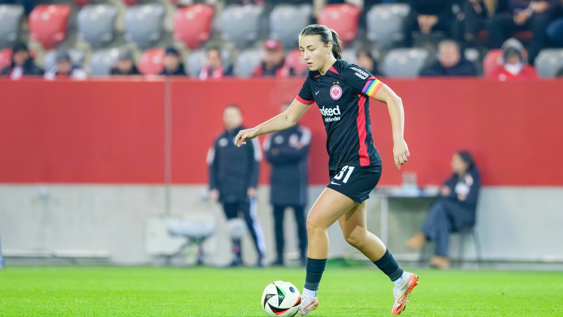 Verlässt die Eintracht: Tanja Pawollek Verlässt die Eintracht: Tanja Pawollek