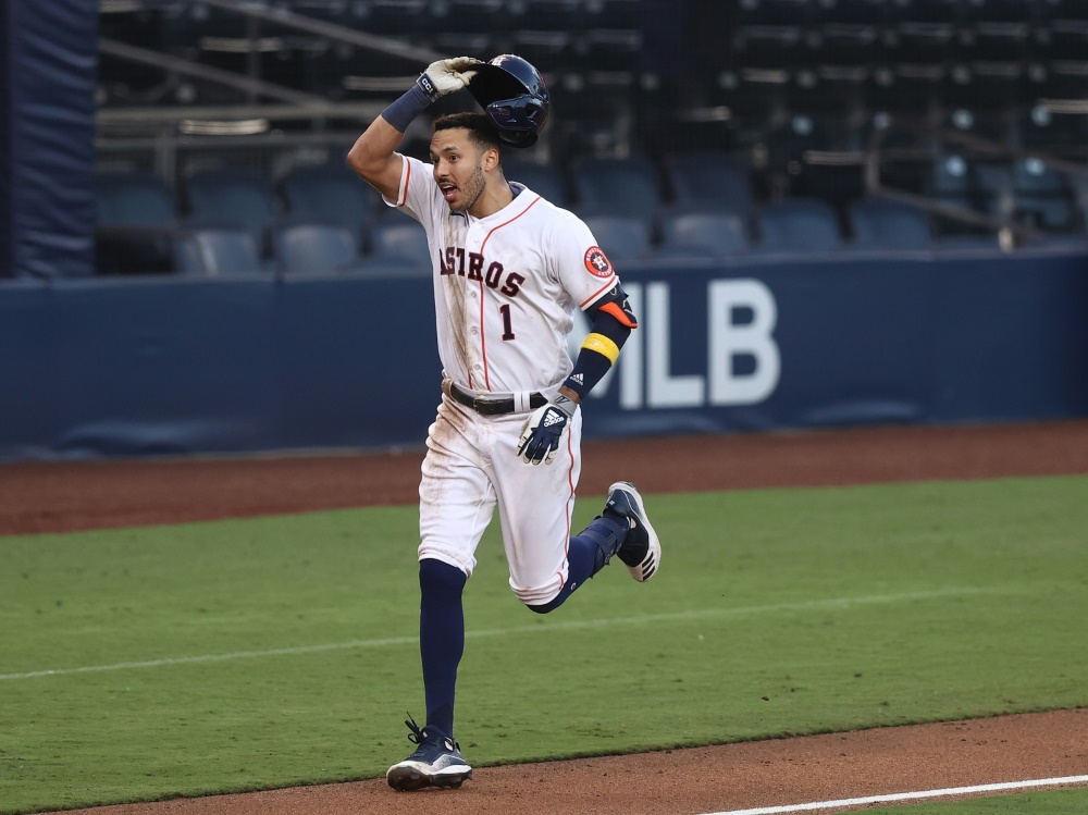 Correa jubelt nach seinem Homerun Correa jubelt nach seinem Homerun