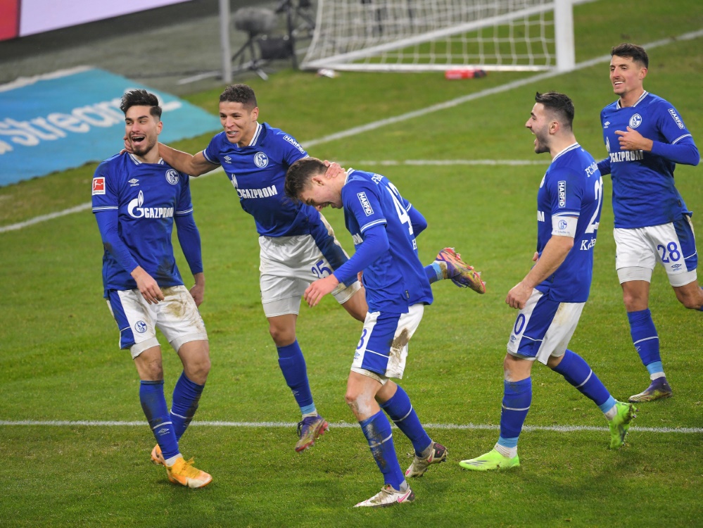 Schalke 04 beendet mit einem Kantersieg seine Horrorserie Schalke 04 beendet mit einem Kantersieg seine Horrorserie