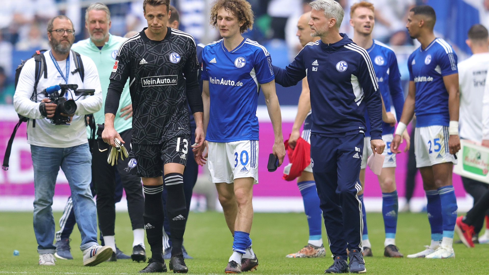 Schalke hofft auf Schützenhilfe