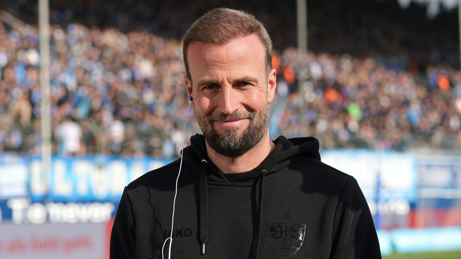 Der VfB Stuttgart hofft auf die Rettung Der VfB Stuttgart hofft auf die Rettung
