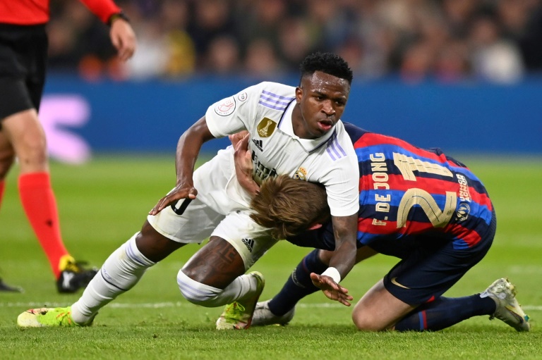 Vinicius Junior (L) is Madrid's key threat but Barcelona have learned how to shut him down