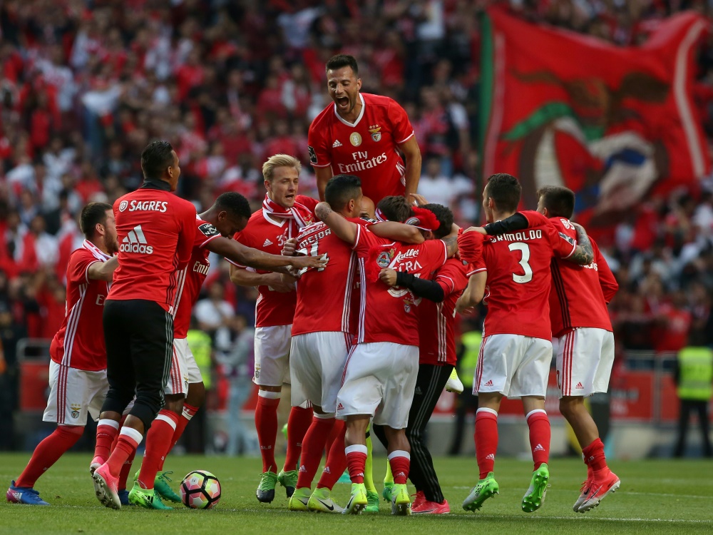 Taça » News » Elftes Double: Benfica gewinnt auch Pokal