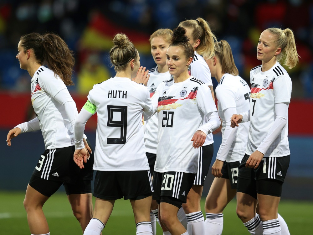 Die DFB-Frauen spielen in Bielefeld gegen Portugal