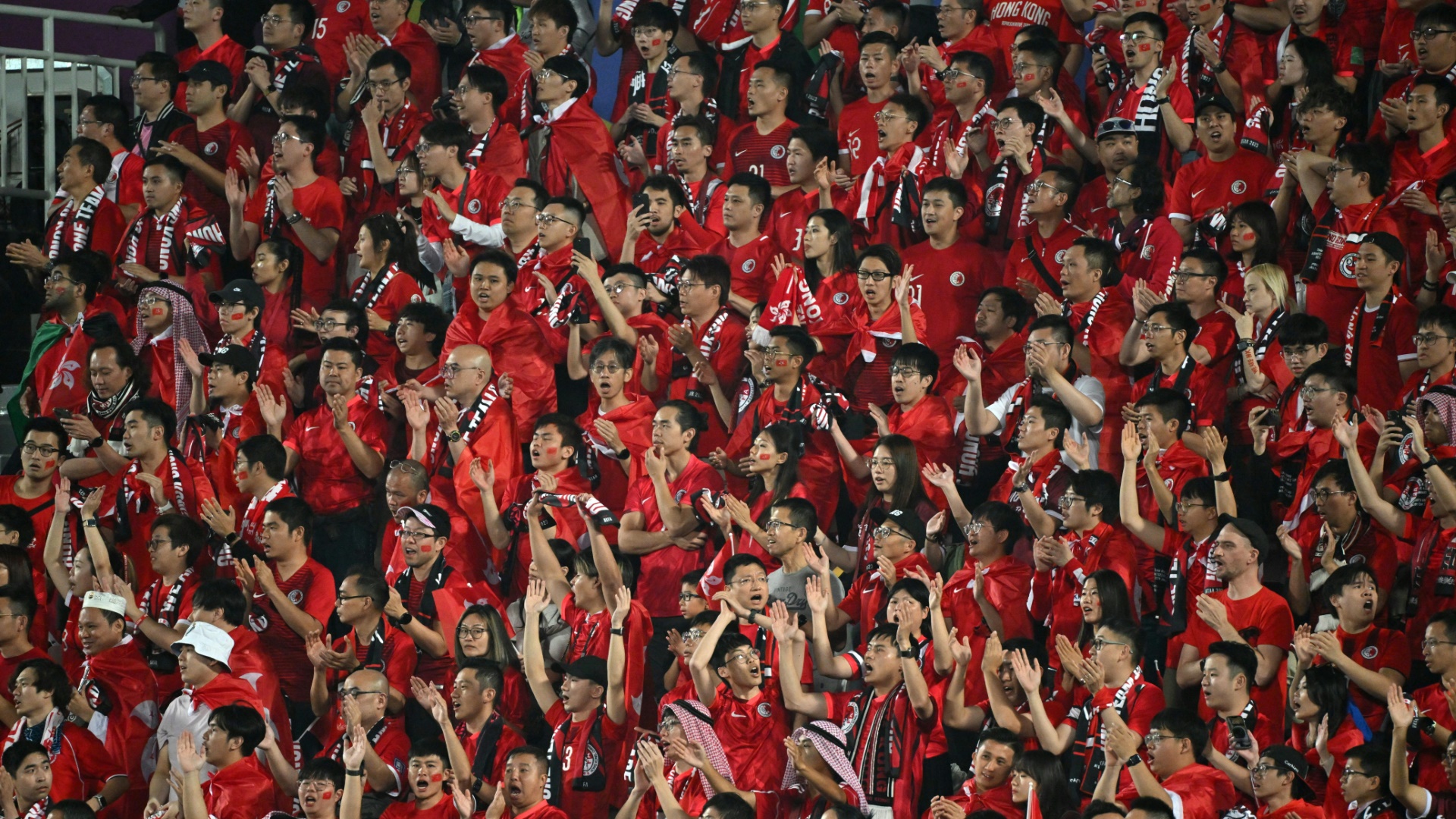 Fußballfans aus Hongkong werden von China unterdrückt