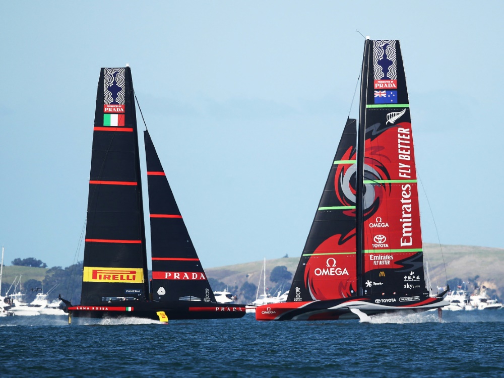 Es geht weiter eng zu beim America's Cup