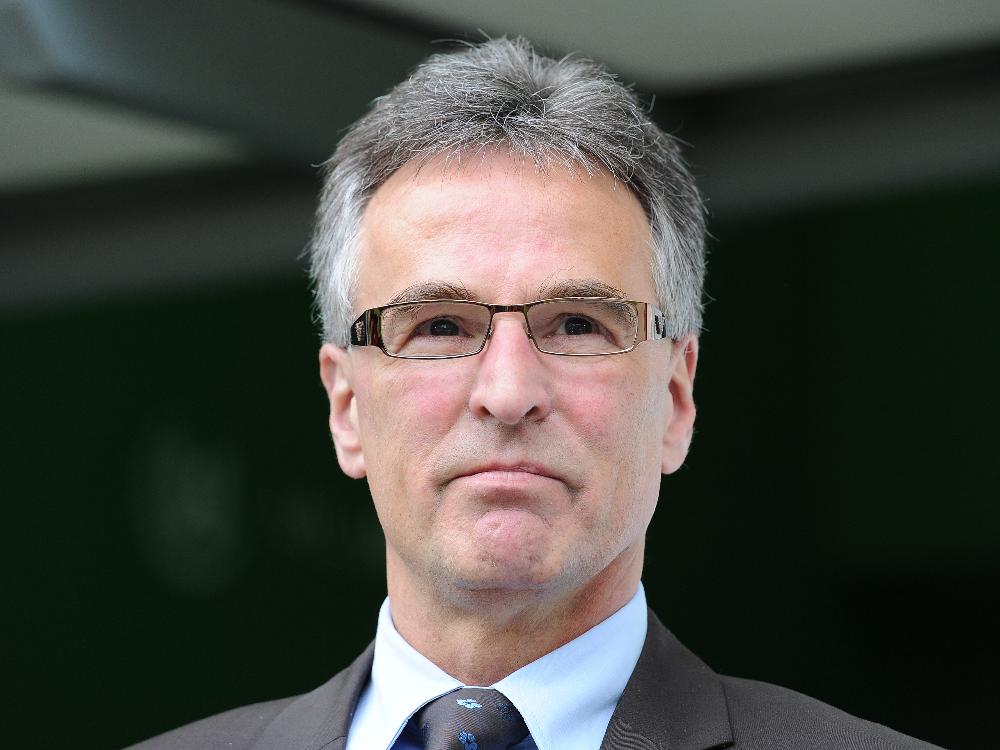 Helmut Sandrock macht den Kickers Hoffnungen auf eine Bewährung