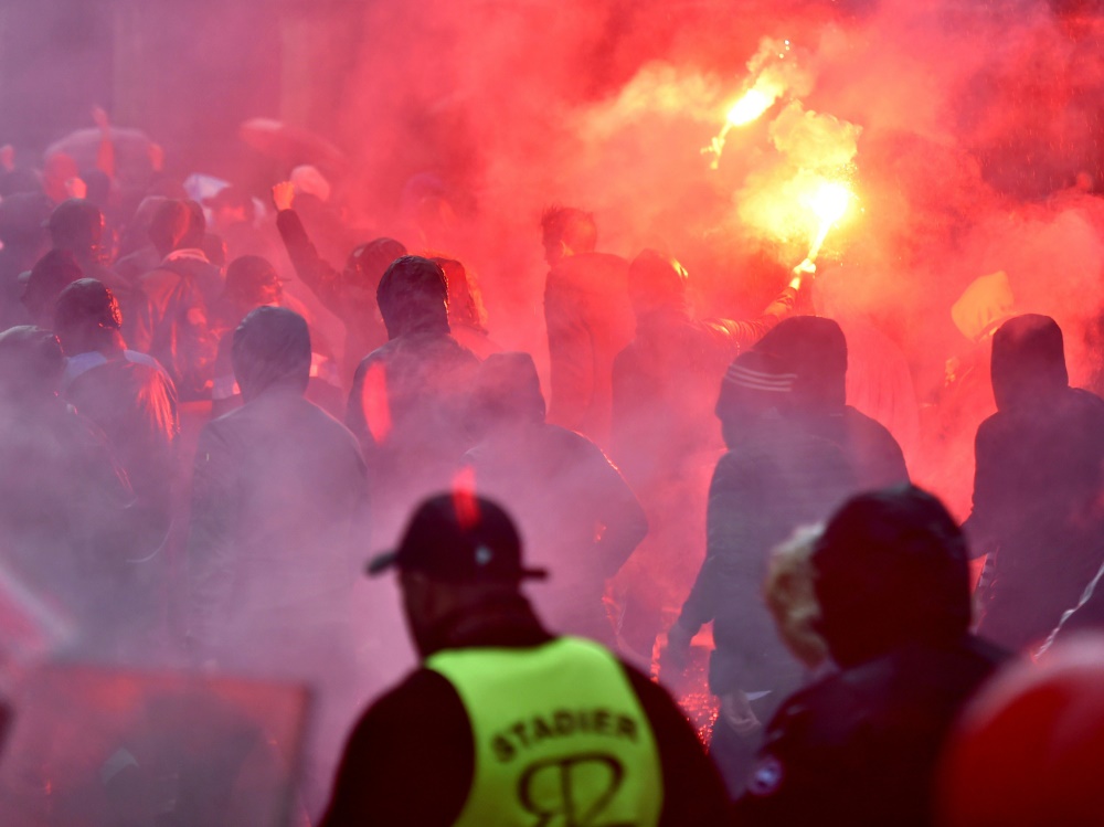Fehlverhalten: Marseille Fans dürfen nicht nach Leipzig