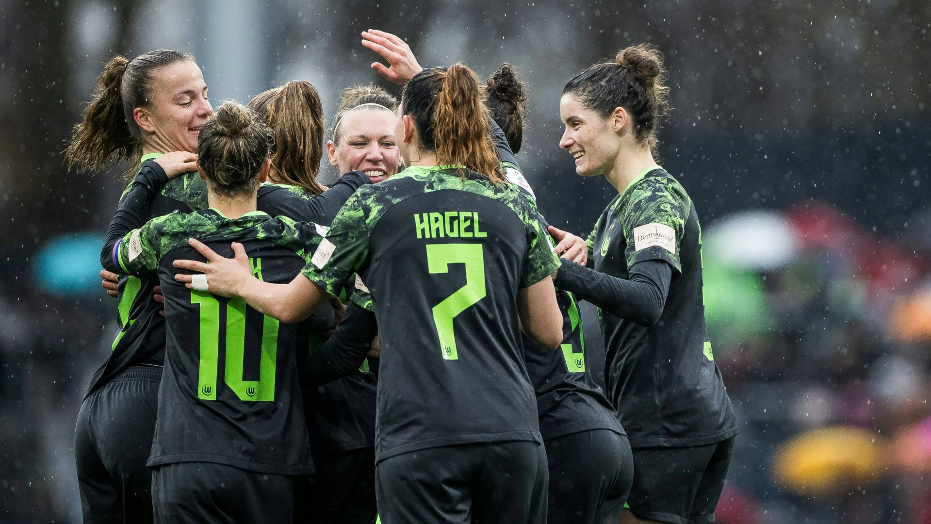 Der VfL Wolfsburg ist vorerst Tabellenführer der Frauen-Bundesliga