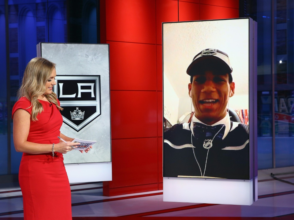 Als zweiter Pick ging Byfield an die Los Angeles Kings Als zweiter Pick ging Byfield an die Los Angeles Kings