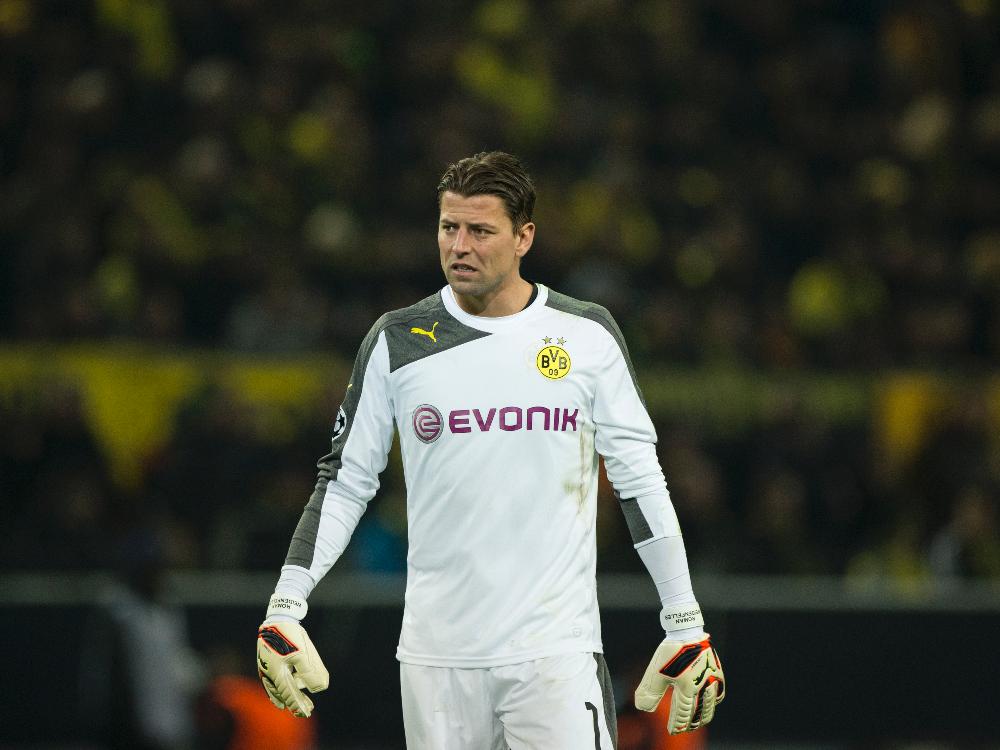 Entwarnung bei BVB-Keeper Roman Weidenfeller Entwarnung bei BVB-Keeper Roman Weidenfeller