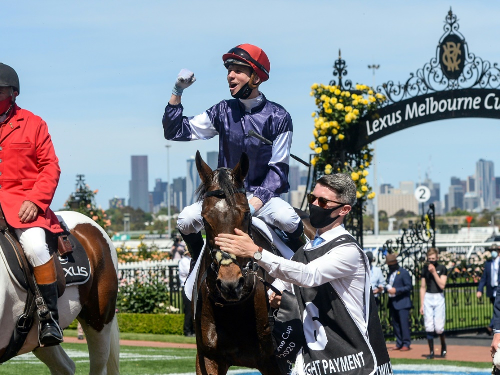 Twilight Payment siegt mit Jockey Jye McNeil Twilight Payment siegt mit Jockey Jye McNeil