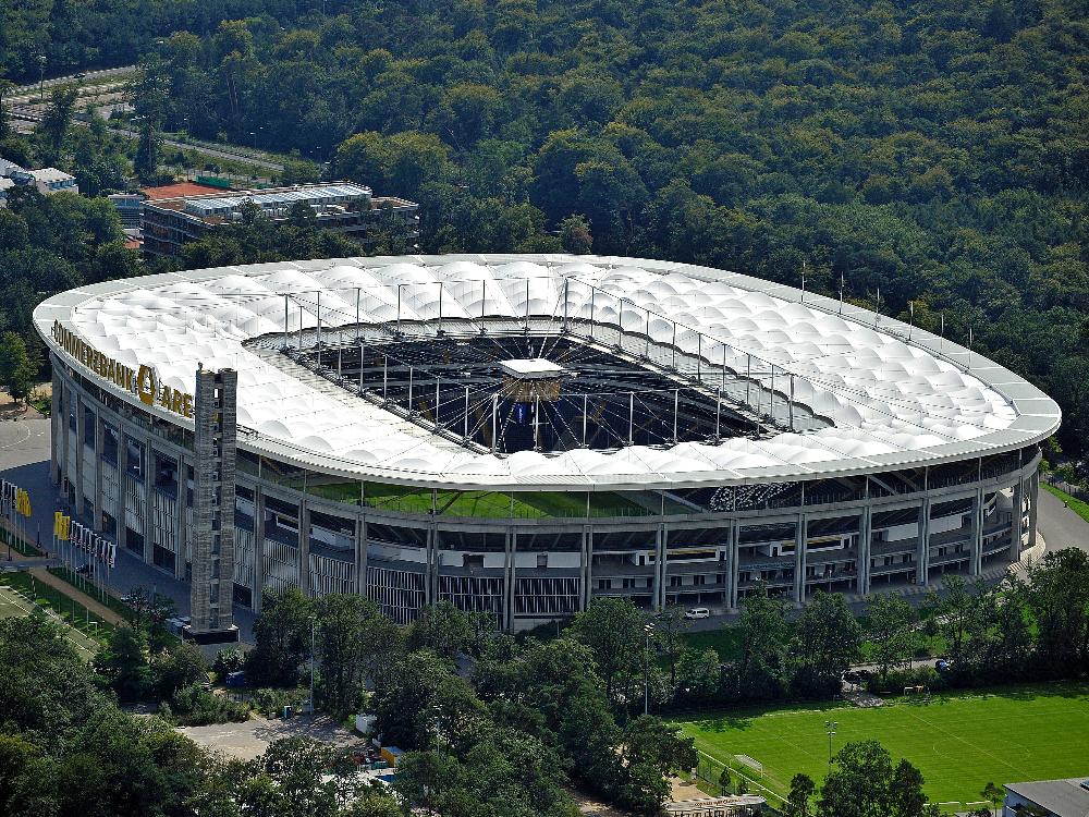 Die Eintracht will Ersttätern ein Stadionverbot ersparen