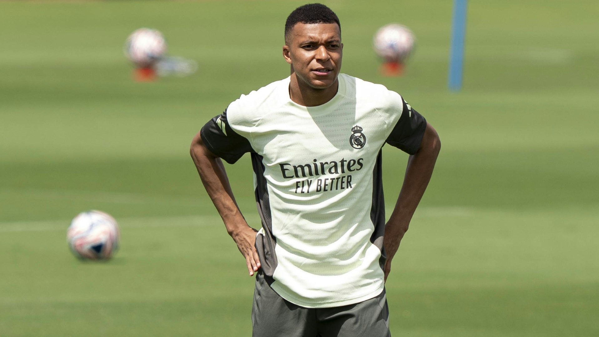 Mbappé steht wieder auf dem Platz
