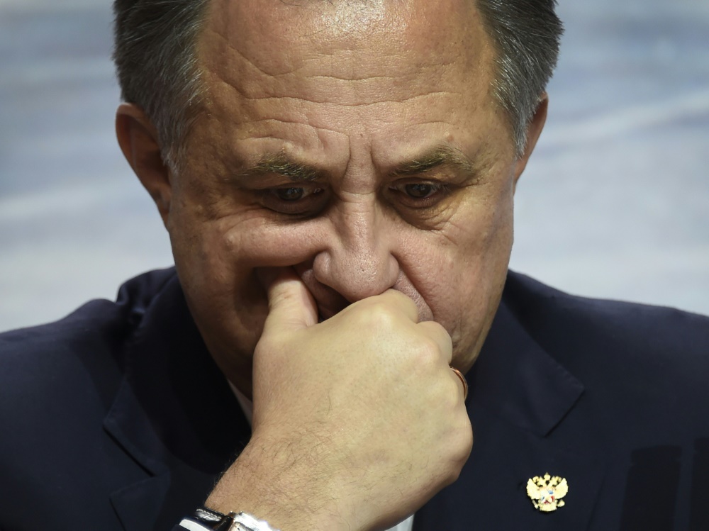Sportminister Mutko blickt besorgt in Richtung Heim-WM