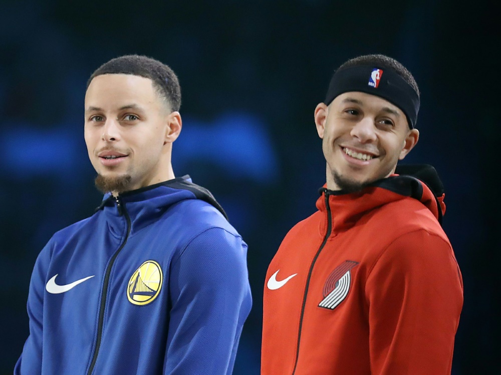 Familienduell zwischen Stephen und Seth Curry (r.) steht an Familienduell zwischen Stephen und Seth Curry (r.) steht an
