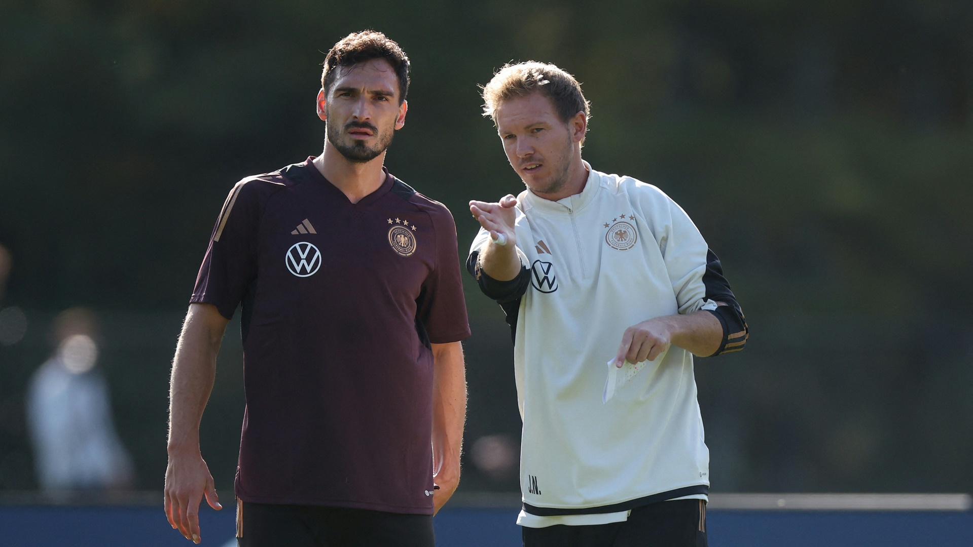 Julian Nagelsmann (r.) und Mats Hummels