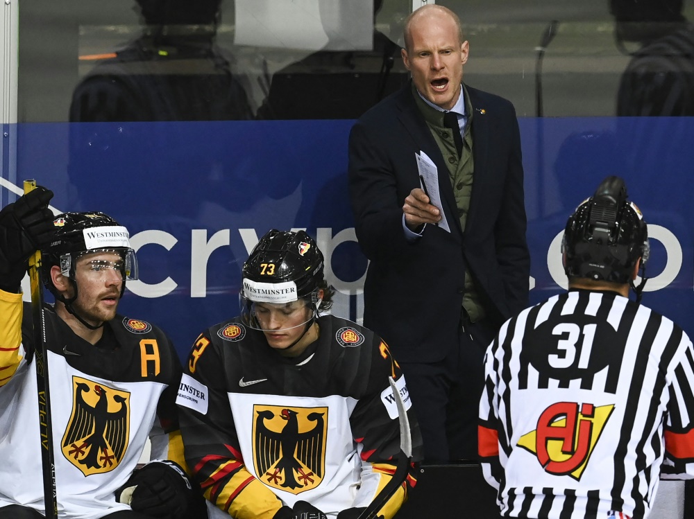 Toni Söderholm (m.) nicht mehr Trainer beim SC Bern