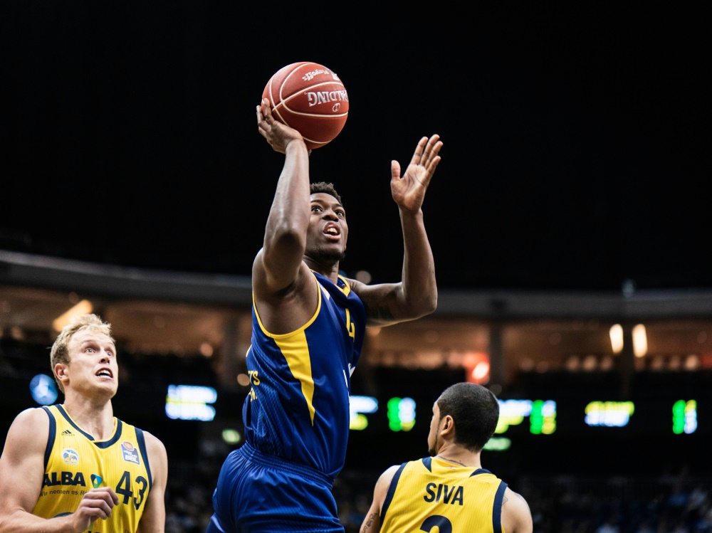 Bis zum Saisonende in Bremerhaven: Armani Moore Bis zum Saisonende in Bremerhaven: Armani Moore