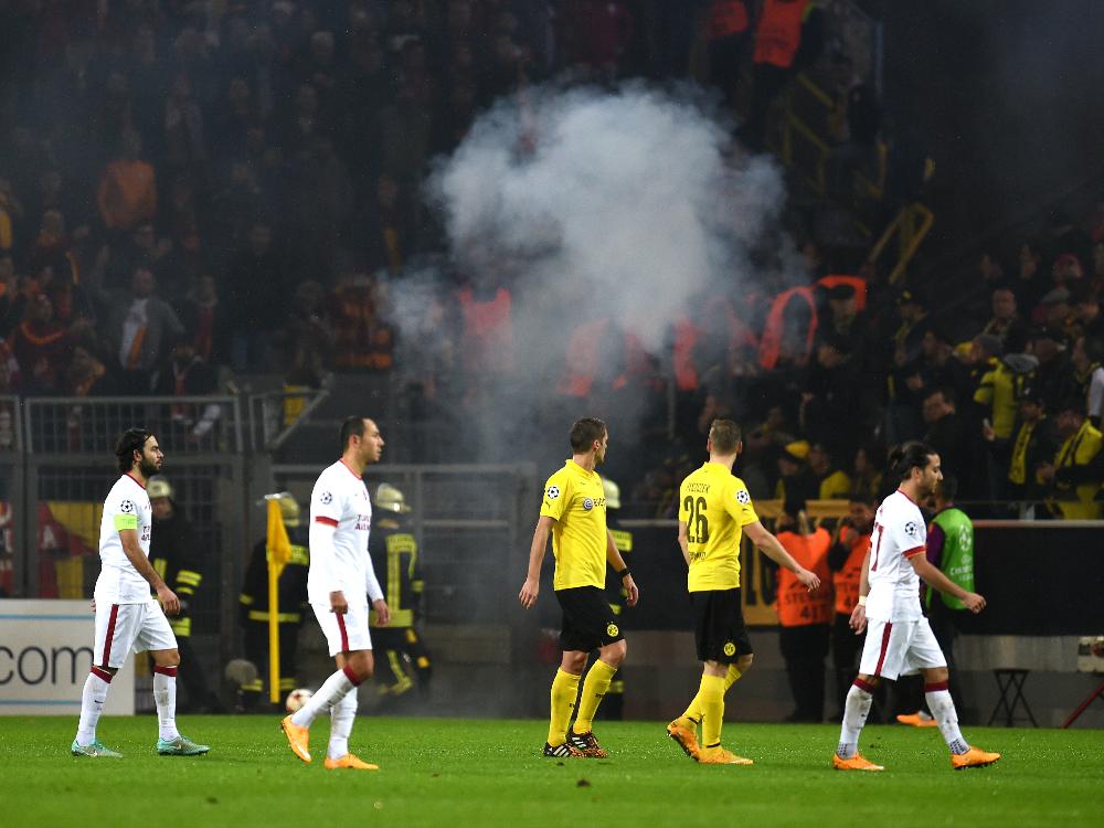 Ausschreitungen trübten das Spiel in Dortmund