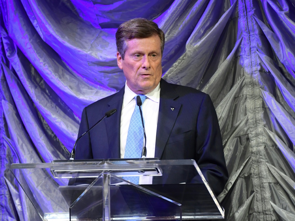 Torontos Bürgermeister John Tory untersagt große Events Torontos Bürgermeister John Tory untersagt große Events