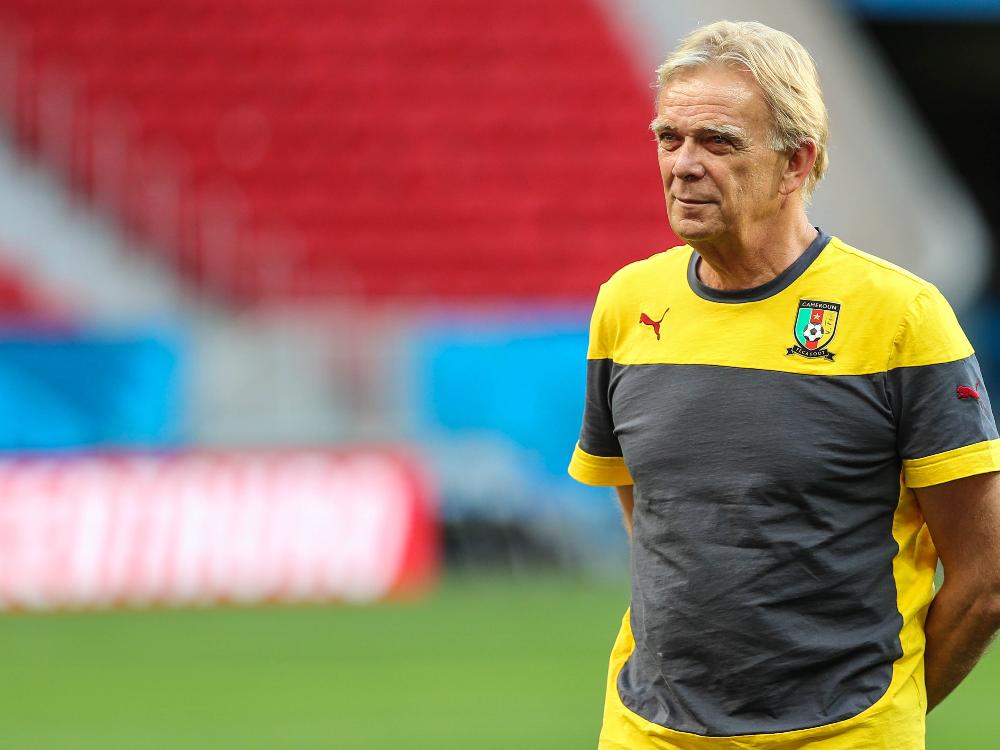 Volker Finke soll Nationaltrainer in Kamerun bleiben Volker Finke soll Nationaltrainer in Kamerun bleiben